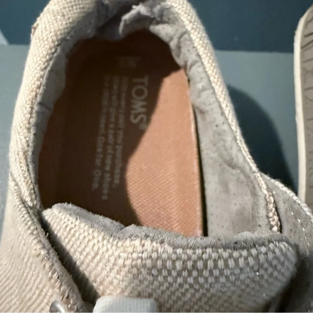 Toms Womens Del Rey Sneakers Metallic Beige Linen Size 8